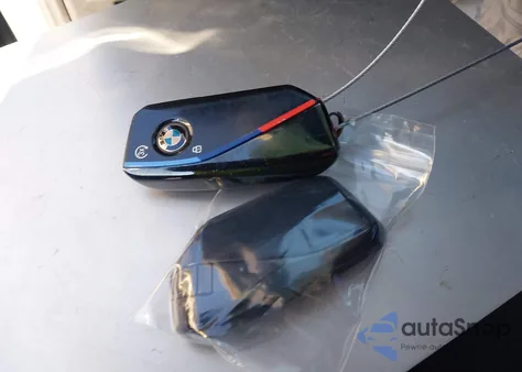 2024 BMW I5 M60 z USA, uszkodzony, nr VIN WBY43FK05RCP61030